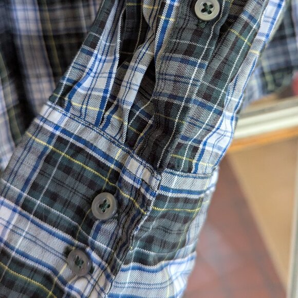 J Crew Plaid long sleeved button up shirt Size 14 - Picture 8 of 14